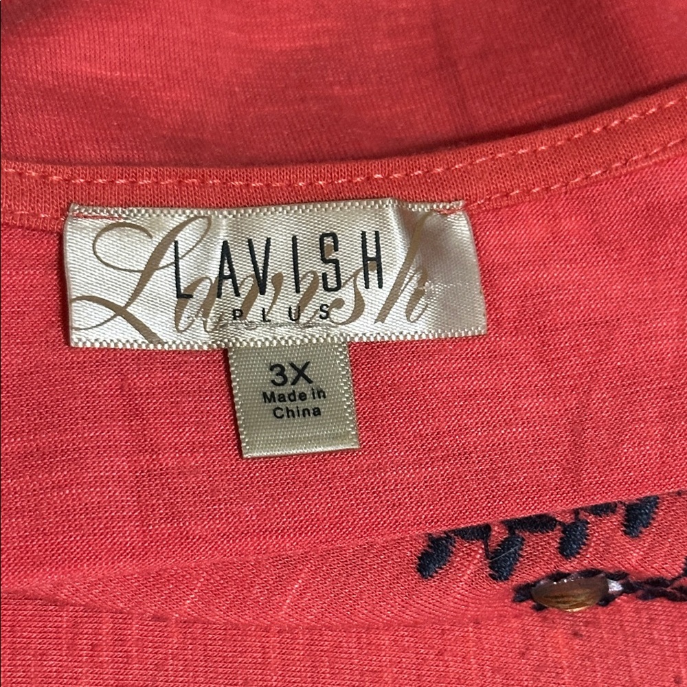 Women’s Lavish Plus Embroidery & Embellishments Top / Blouse 3X - Picture 5 of 7